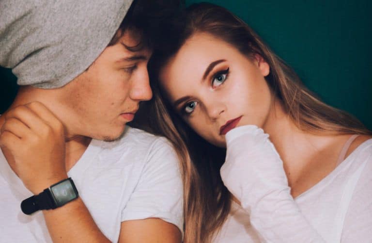 6 Nicht-Sexuelle Merkmale, Die Männer An Frauen Am Attraktivsten Finden