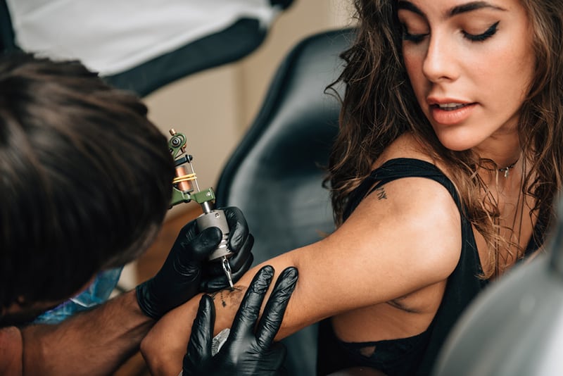 Wunderschöne Tattoo-Ideen für kleine Tattoo-Motive