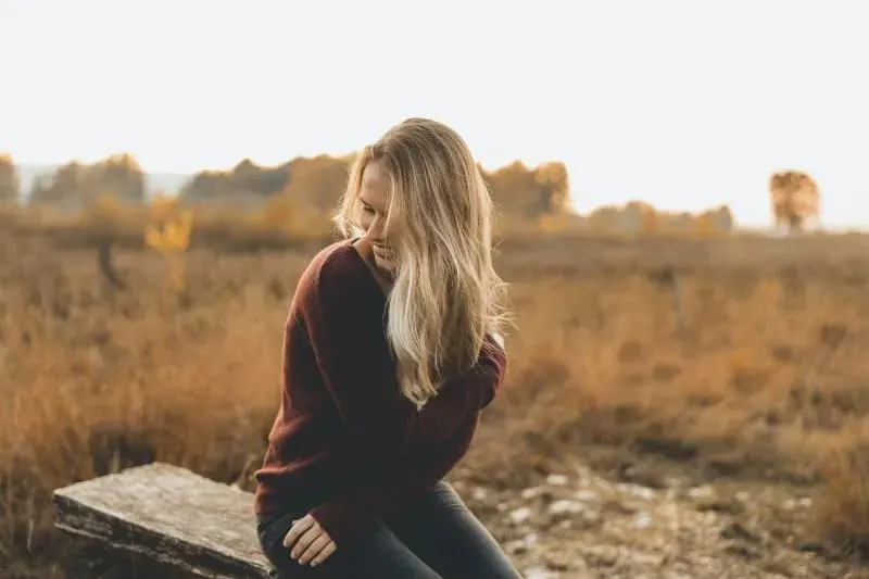 Frau in der Natur