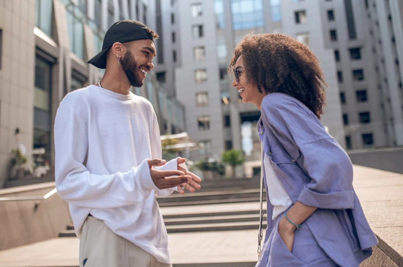 Mann und Frau in der Oeffentlichkeit