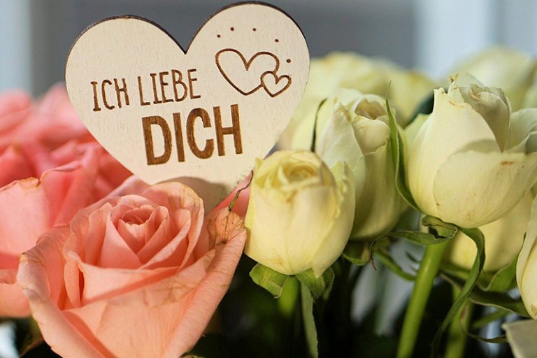 Liebe Grüße Von Uns Allen Groß Oder Klein