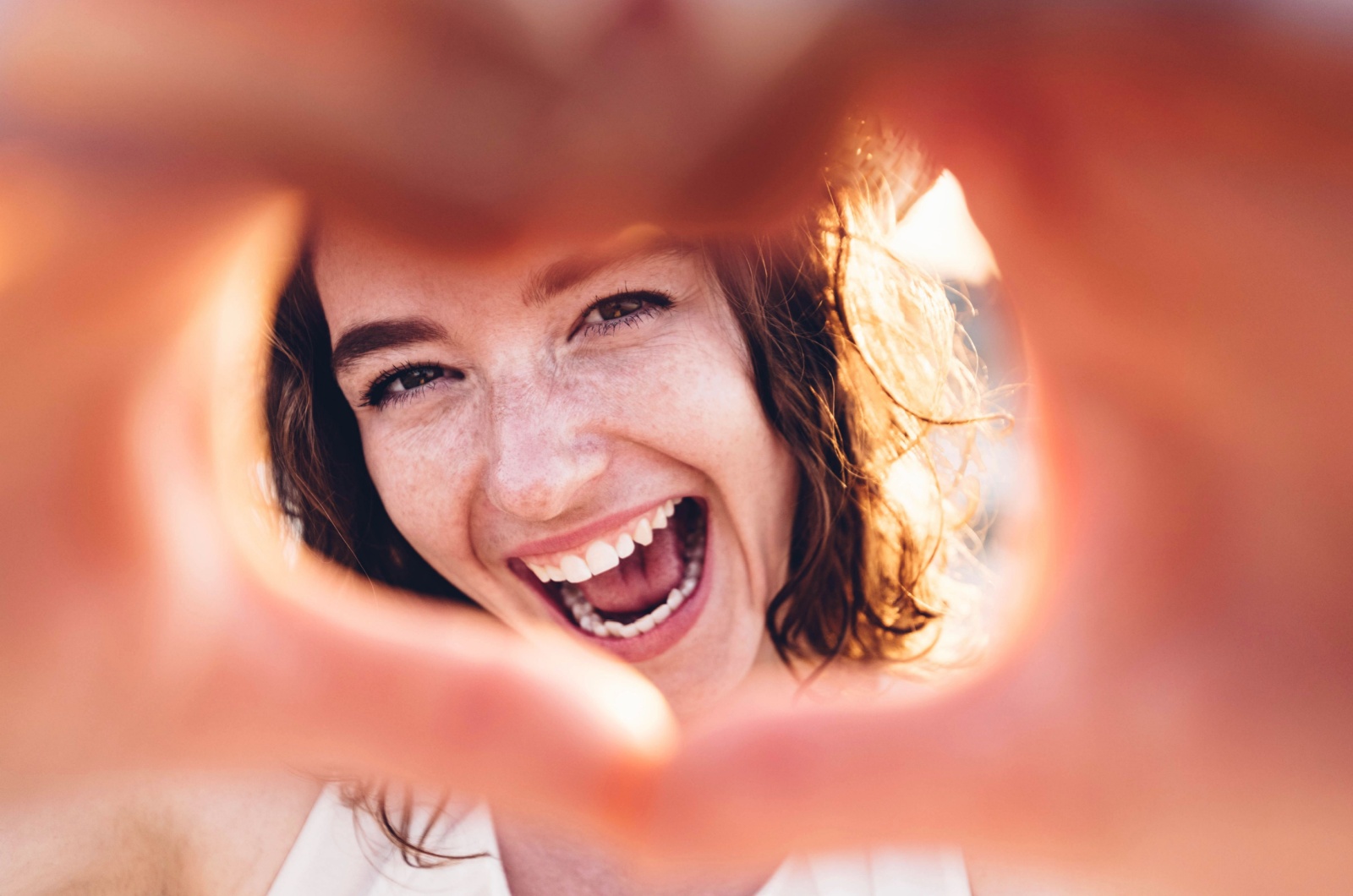 Frau erlebt Selbstliebe