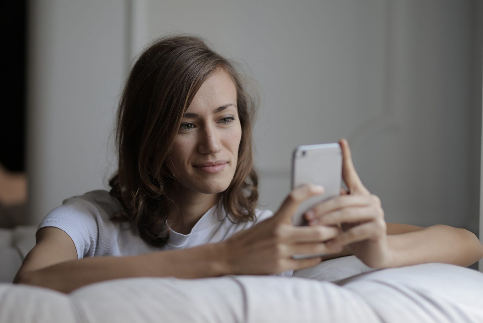 Steht sie auf mich? – Frauen verraten ihre Signale!