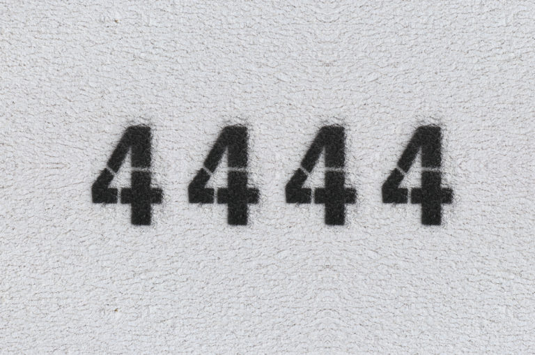 4444