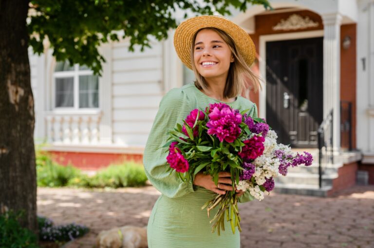 Frau mit Blumen