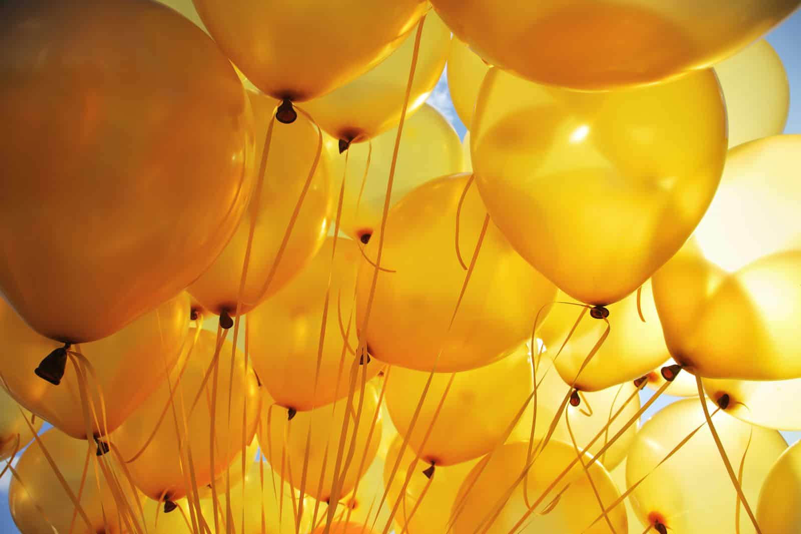 gelbe Luftballons