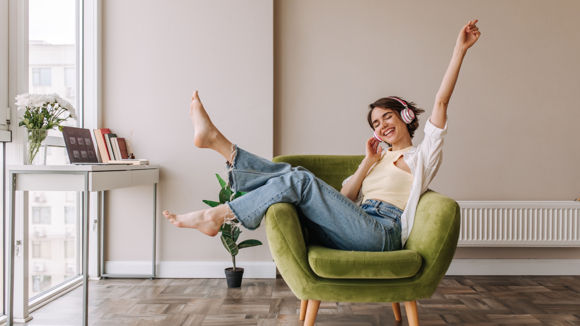 frau lernt sich selbst zu lieben