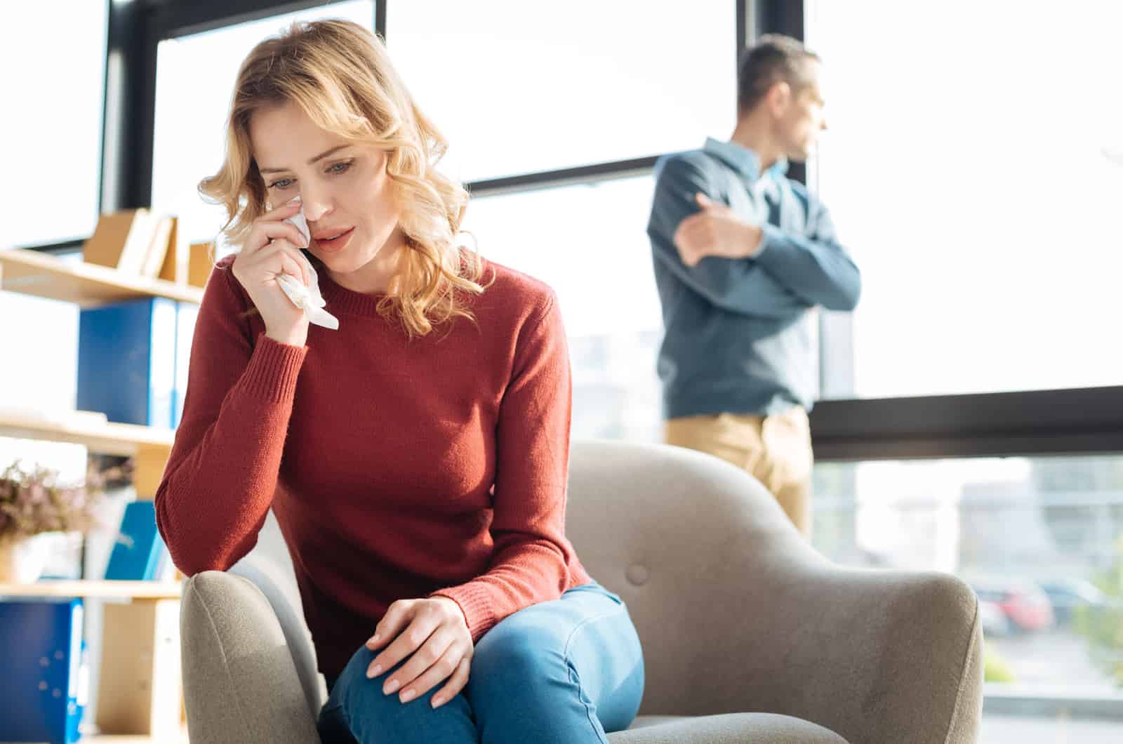 5 schmerzhafte Anzeichen für eine einseitige Beziehung