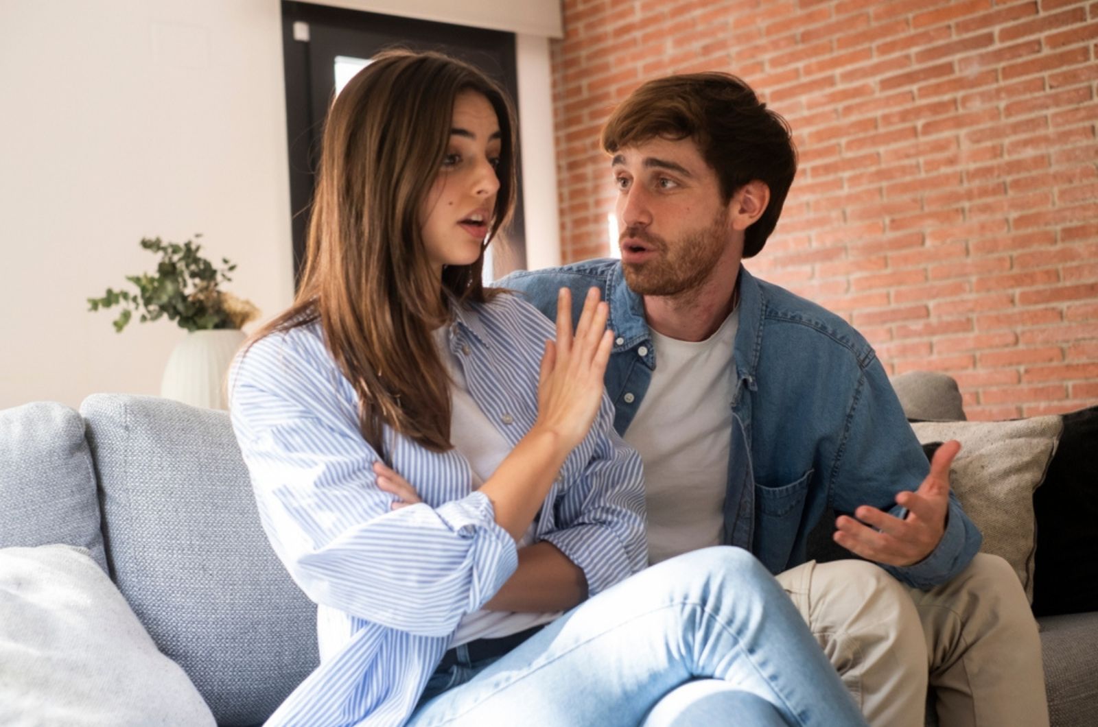 Frau weigert sich, mit Mann zu sprechen