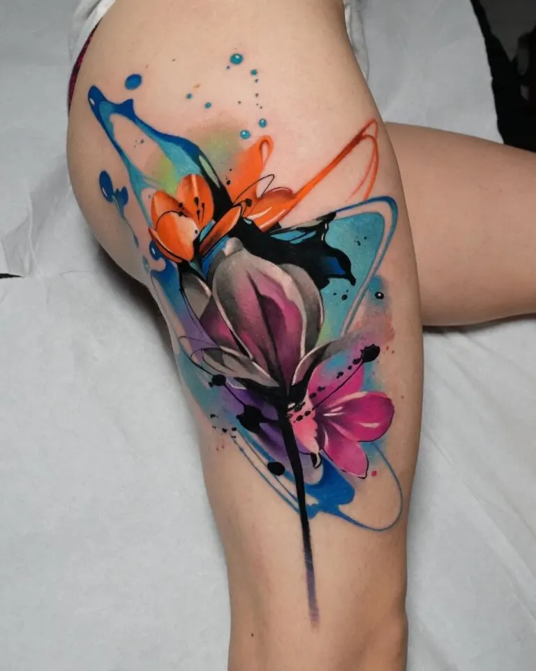 Abstrakte Blume Bein Tattoo