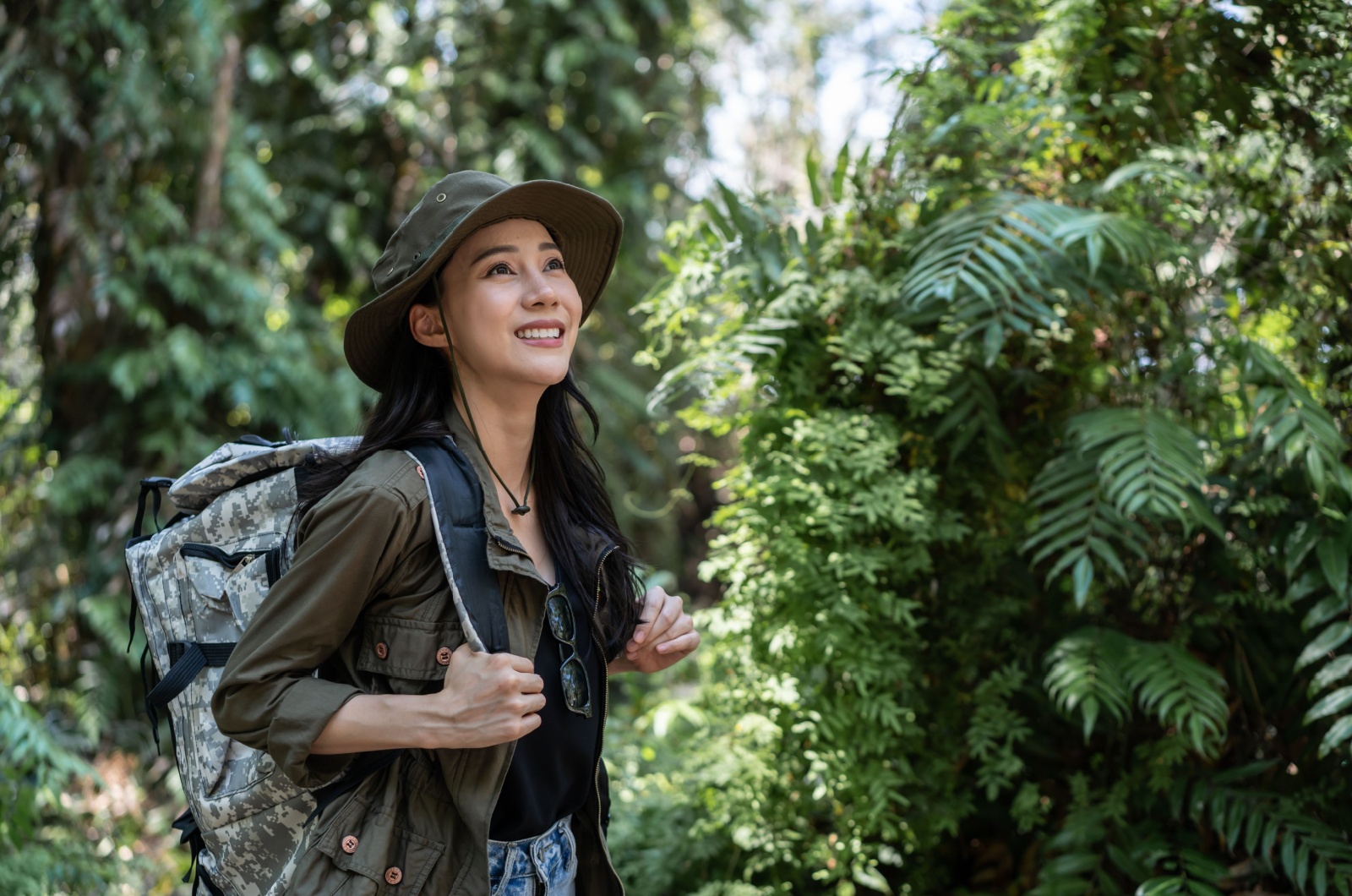 Frau in der Natur