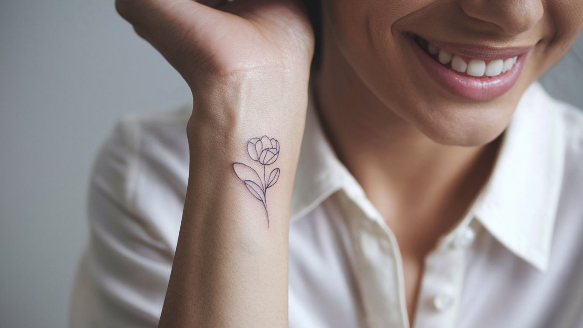 Die beliebtesten und kreativsten minimalistischen Tattoos in 2024