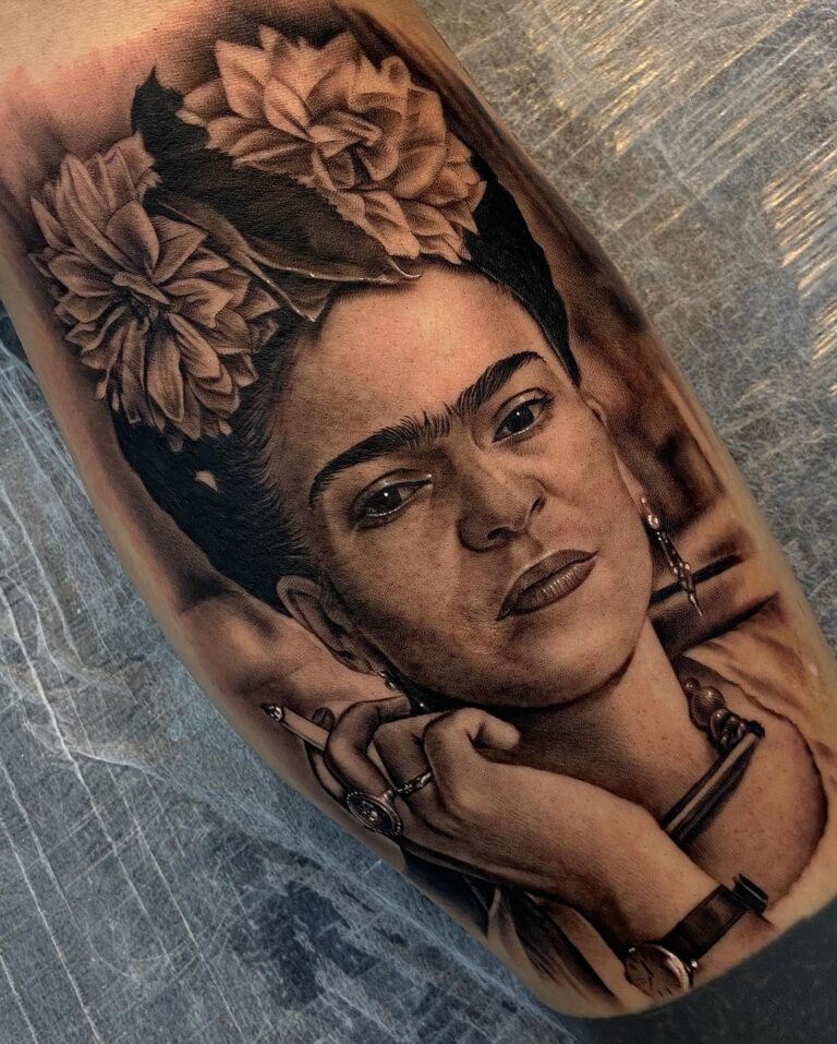 Frida Kahlo Taetowierung