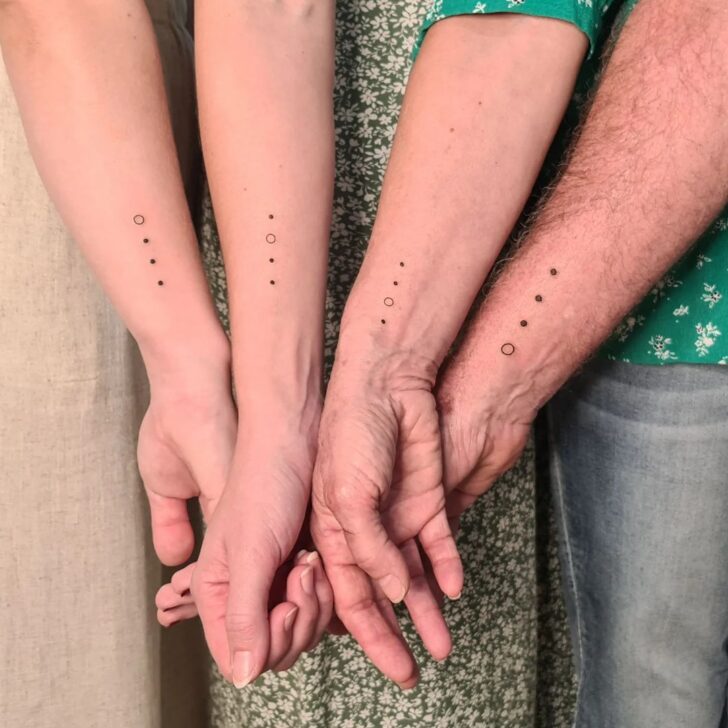 Uebereinstimmendes Familien-Tattoo