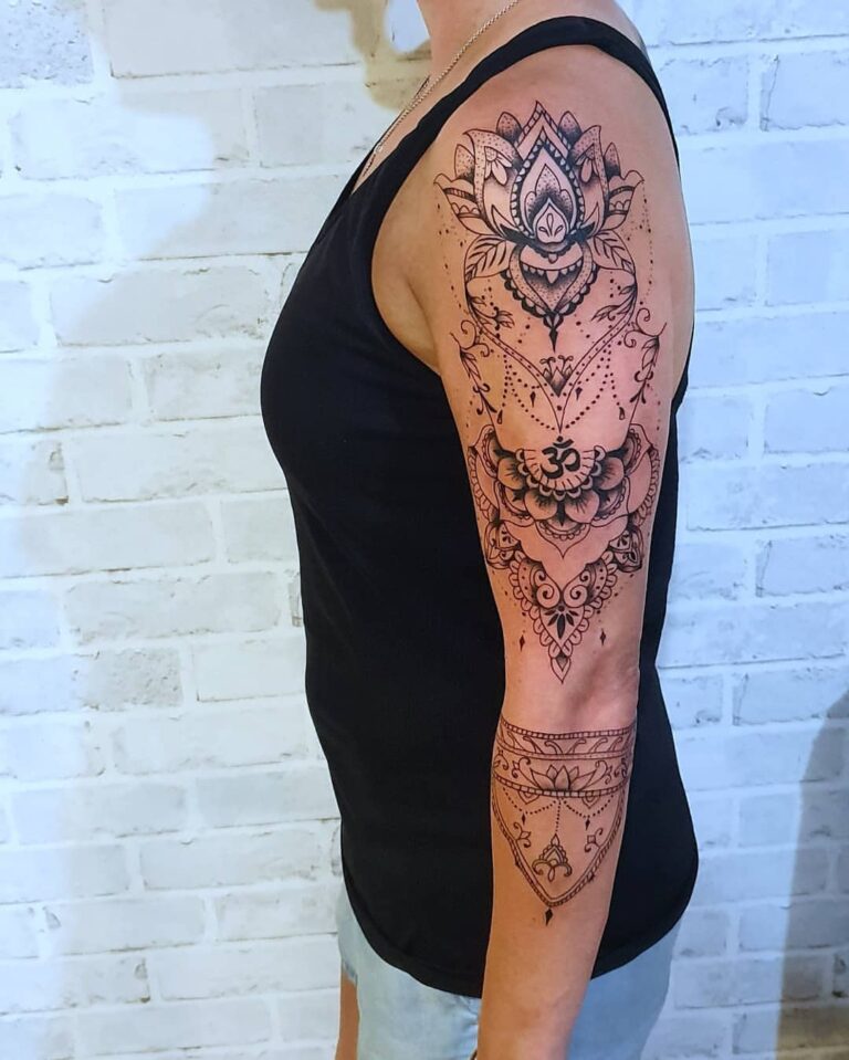 Individuelles Mandala aermel-Tattoo 