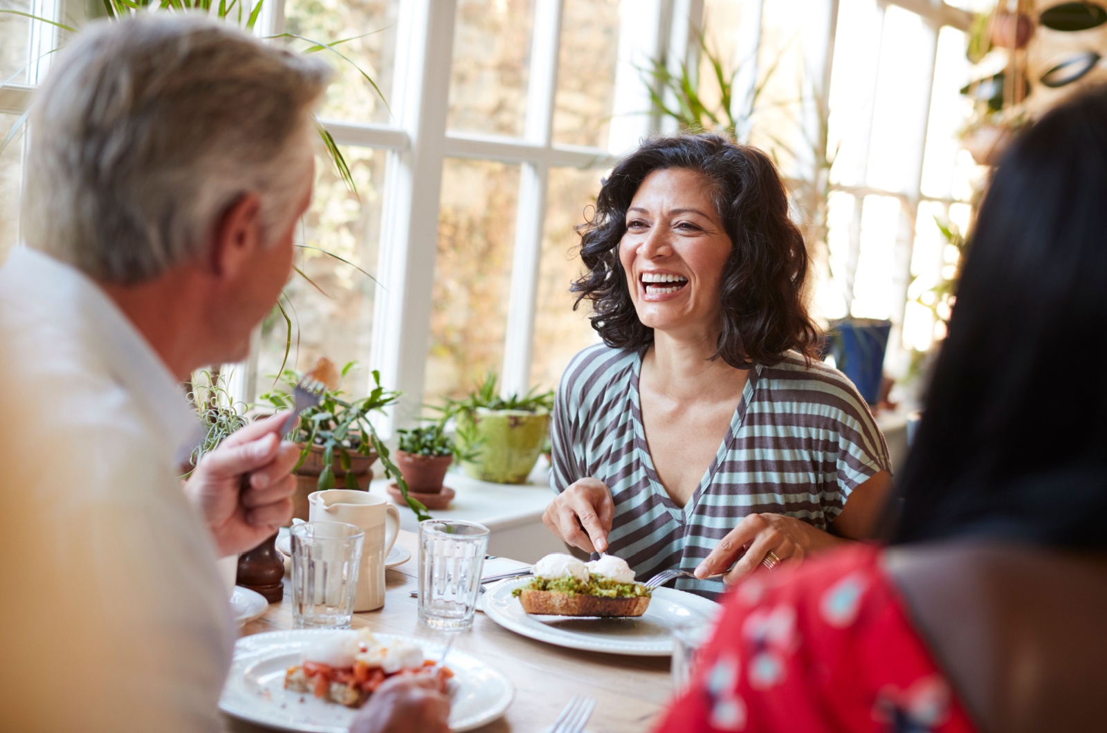 Frau ueber 40 bei einem Date