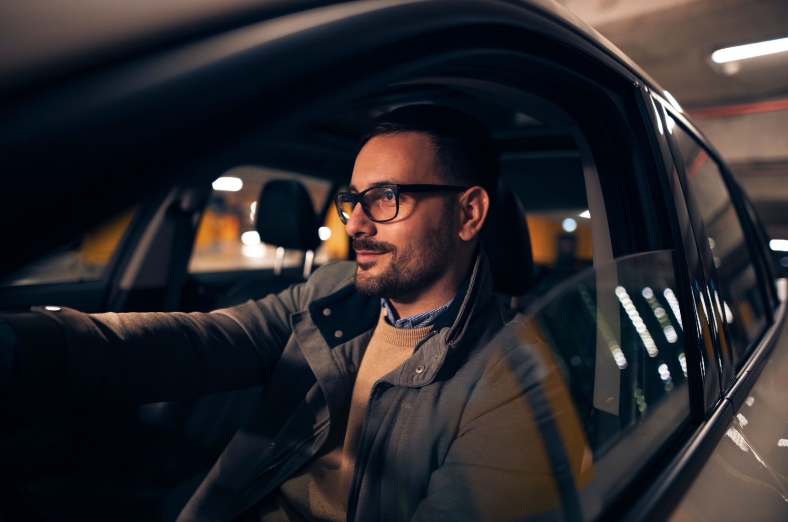 mann im auto
