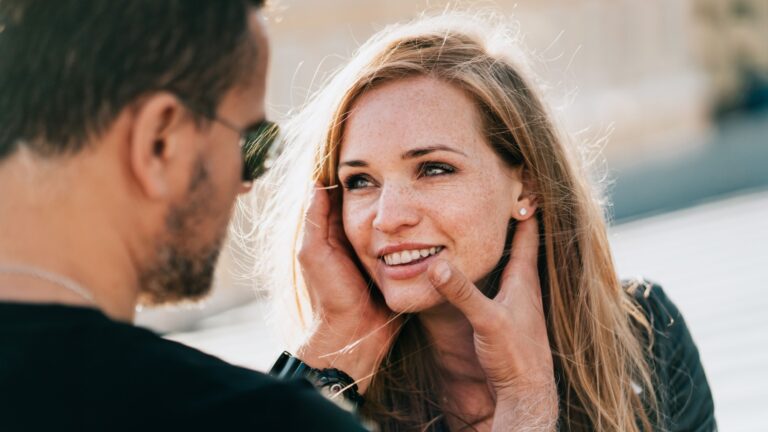 Die Wahrheit hinter dem Ich liebe dich eines Narzissten