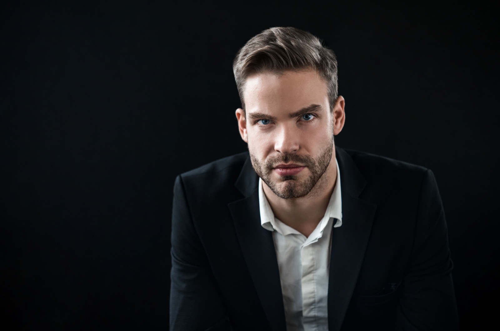 mann mit narzisstischen zuegen