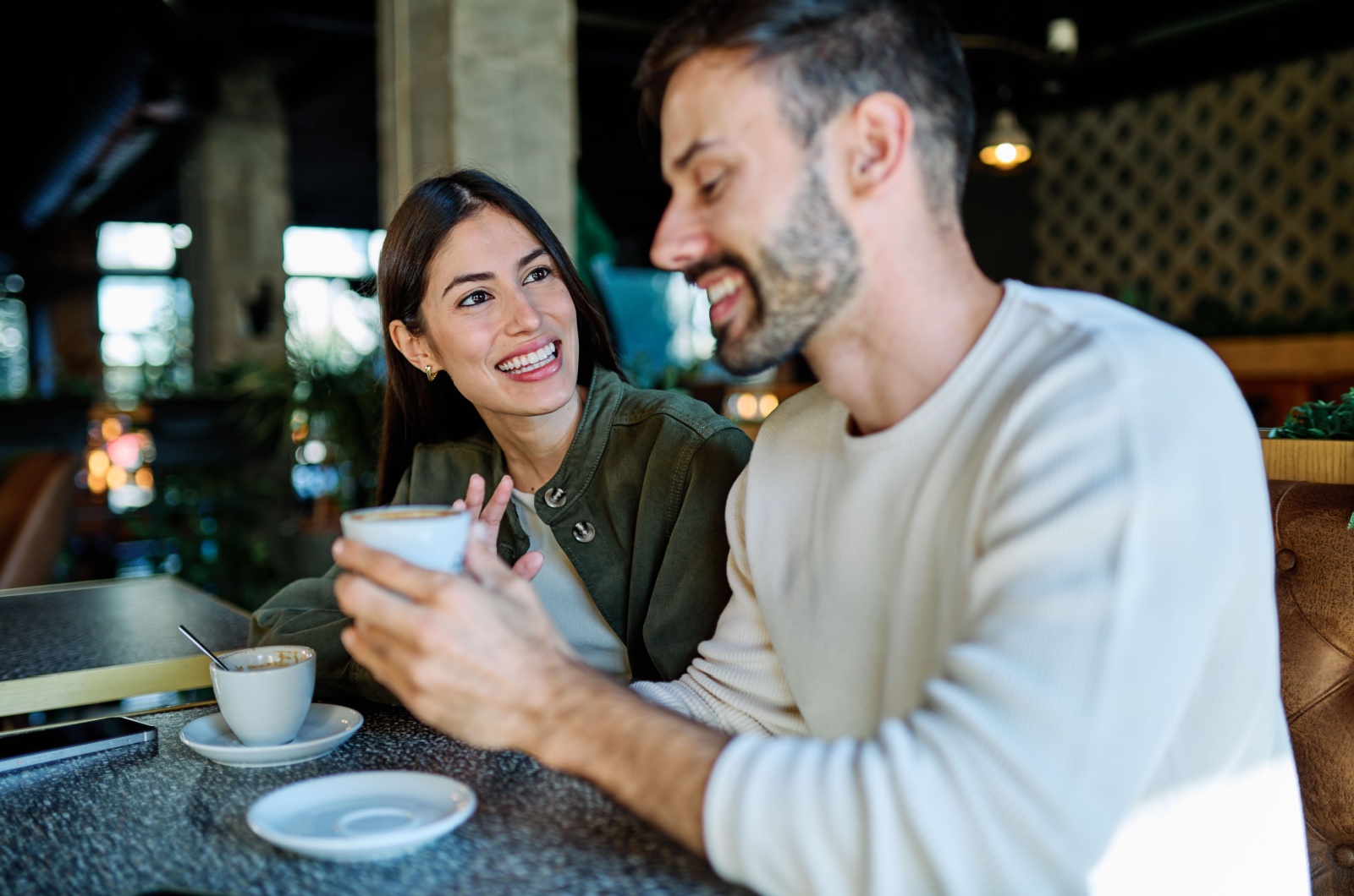 frau verliebt in mann