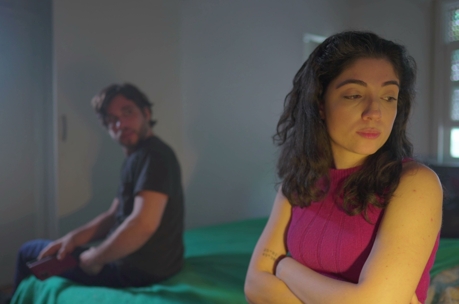 frau will nicht mann ansehen