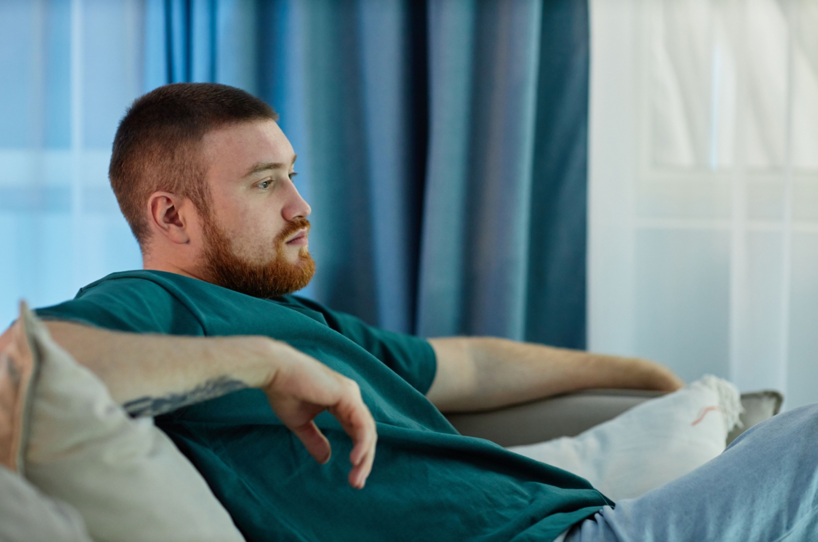 mann meidet konflikte