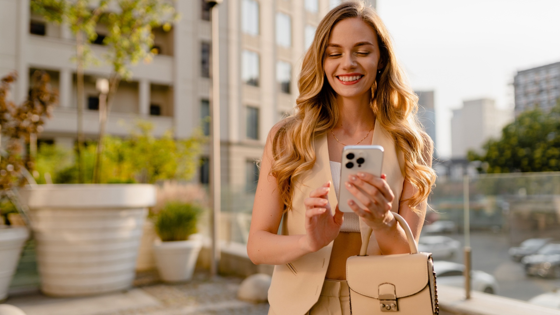 starke selbstbewusste frau