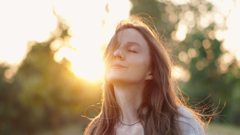 frau in der sonne