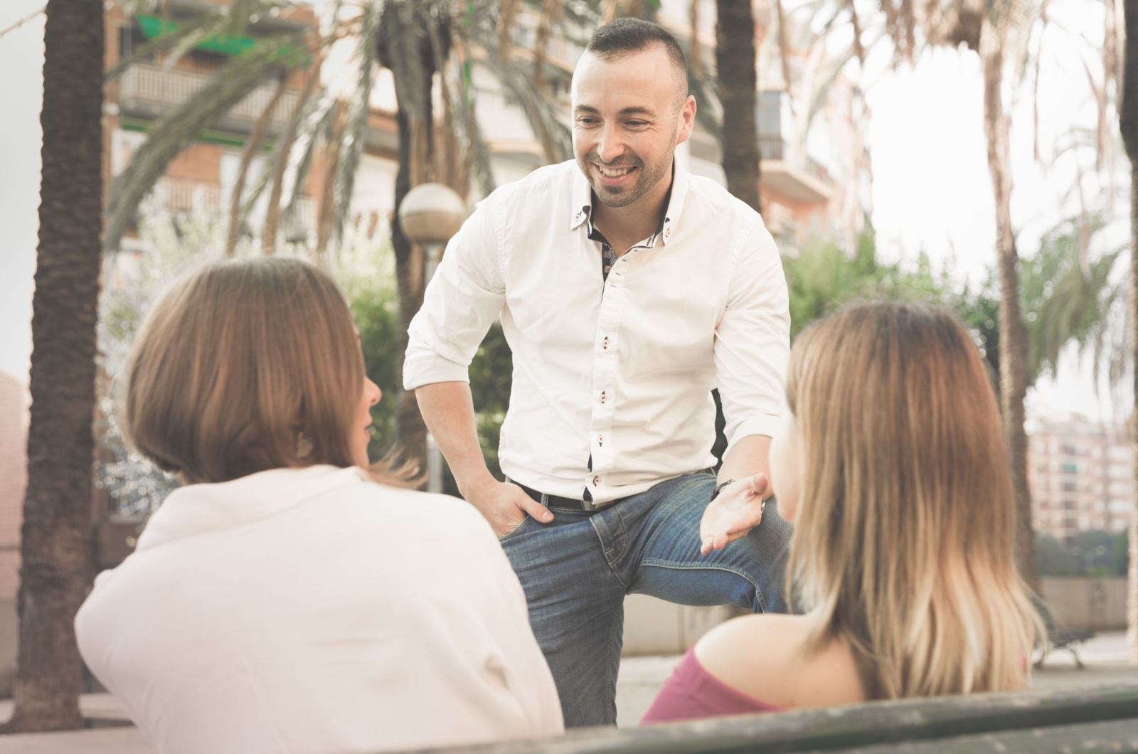 mann flirtet mit frauen