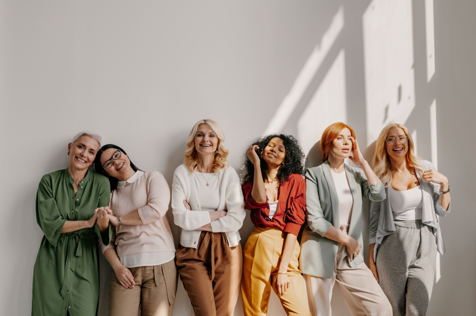 gruppe reifer frauen